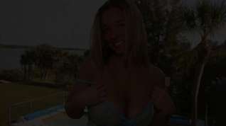 Online film LUCCI'S DOWNBLOUSE