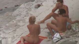 Online film THREE WOMEN NAKED AT NUDIST BEACH