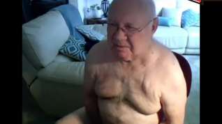 Online film grandpa cum on webcam