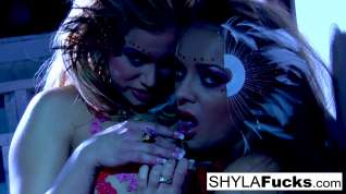 Online film Shyla Stylez Nika Noir in Nikka Obeys Shyla's Commands In This Erotic Girl On Girl Sex - ShylaStylez