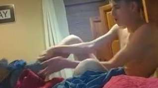 Online film Gorgeous gay boy cums fingering his tight ass on cam