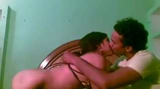 Online film Indian Couple with very hot babe Maya Making A Sex Tape
