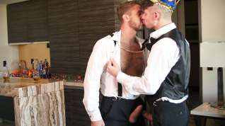 Online film Connor Halsted Wesley Woods in Happy New Year - GayRoom