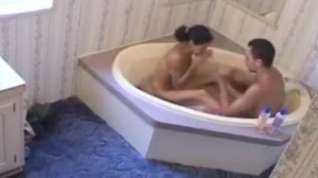 Online film Cousin leti and boyfriend in the bathtub