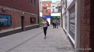 Online film UK MILF Sonia shows her tits in public, and sucks dick on side road - LadySonia