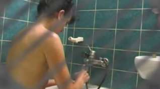 Online film Dinara shower