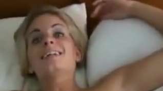 Online film She takes the phone to her boyfriend while another man fucks