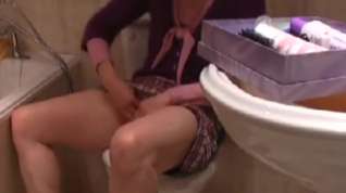 Online film Horny mature woman spied masturbating on the toilet