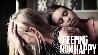 Online film Alexis Fawx Jill Kassidy Derrick Ferrari in Keeping Mom Happy - PureTaboo