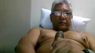 Online film Grandpa cum on webcam 6
