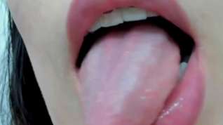 Online film junior college girl warm wet mouth braces