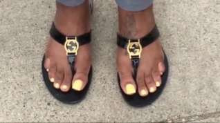 Online film Milf towanda yellow toenails