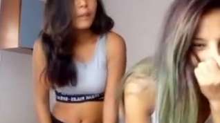 Online film Sexy college girl gipsies dancing on webcam 2