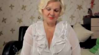 Online film Blonde granny big tits 480p