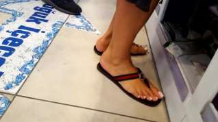 Online film Film her perfect long feet sexy pedicured toes