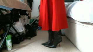 Online film Red midi skirt and pointed italian thigh high boots