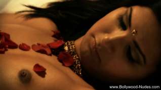 Online film Erotic Example Of Indian Love