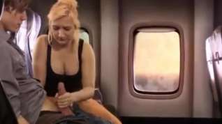 Online film Sega in treno - train handjob