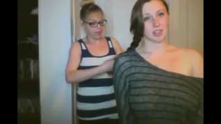 Online film 2 girls long hair braiding and tits flashing