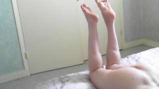 Online film Playing with my feet