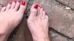 Online film Hot amateur feet with red nail polish