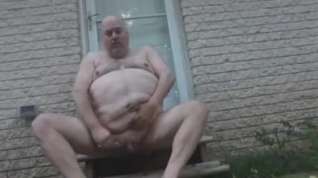 Online film Fat jackofspades shave and piss outdoors