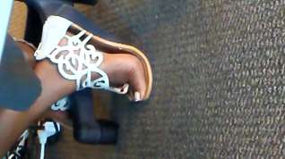 Online film Candid ebony mature office feet pt 1