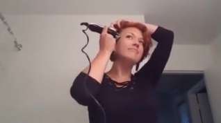 Online film Sexy milf shaves her head