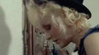 Online film Come on eileen - vintage 80 british blonde in fishnets