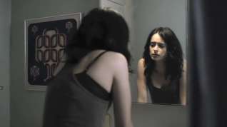 Online film Krysten Ritter - Jessica Jones S01E01-02 (2015)