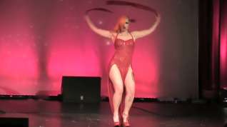 Online film Burlesque Strip SHOW 012 Nina La Voix Nude Jessica