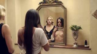 Online film Sarah Butler - 'The Stranger Within' (2013)