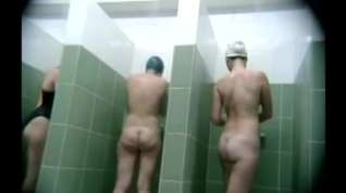 Online film Voyeur showers