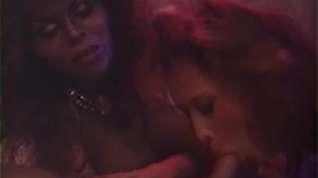 Online film Best pornstars Regine Bardot and Kim Williams in crazy shemale black, shemale interracial xxx movie
