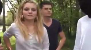 Online film French slut enjoys action in the park