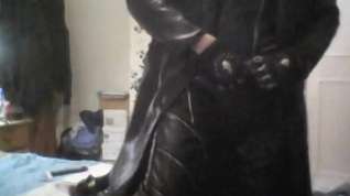 Online film Back with a nice big cock leather wank