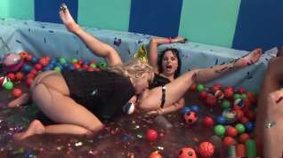 Online film Best pornstars Nataly D'Angelo, Carmen Blue and Francesca Felucci in hottest big tits, hd porn clip
