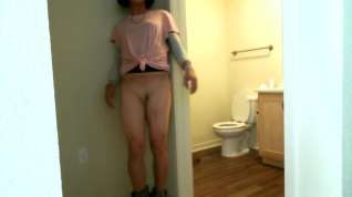 Online film Tranny gurls sit down to pee...wipes her pussy???