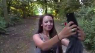 Online film Amateur blowjob and facial in park