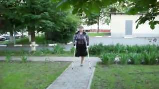 Online film One legged woman
