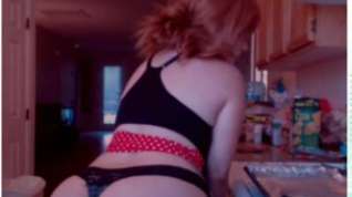 Online film Redhead Hottie on webcam