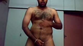 Online film Hairy uncut bear on cam