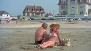 Online film Les weekends d un couple pervers (1976)