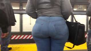 Online film Big Wide Ebony Booty in Jeans