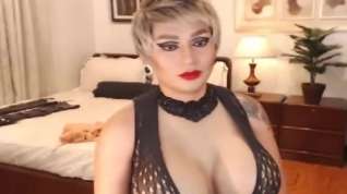 Online film Big Juggs Tranny Faps her Cock on Cam