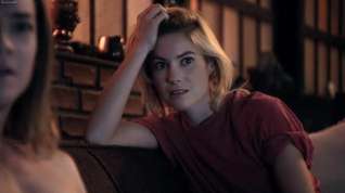 Online film Hindsight S01E07-08 (2015) Laura Ramsey