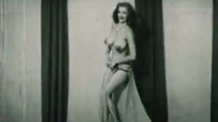 Online film Storm in cup vintage burlesque striptease