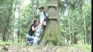 Online film Ama couple blowjob in the forest