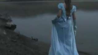 Online film Pretty Blue cinderella dress