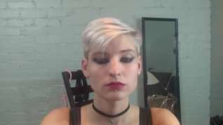 Online film Beautiful trans girl teases on cam